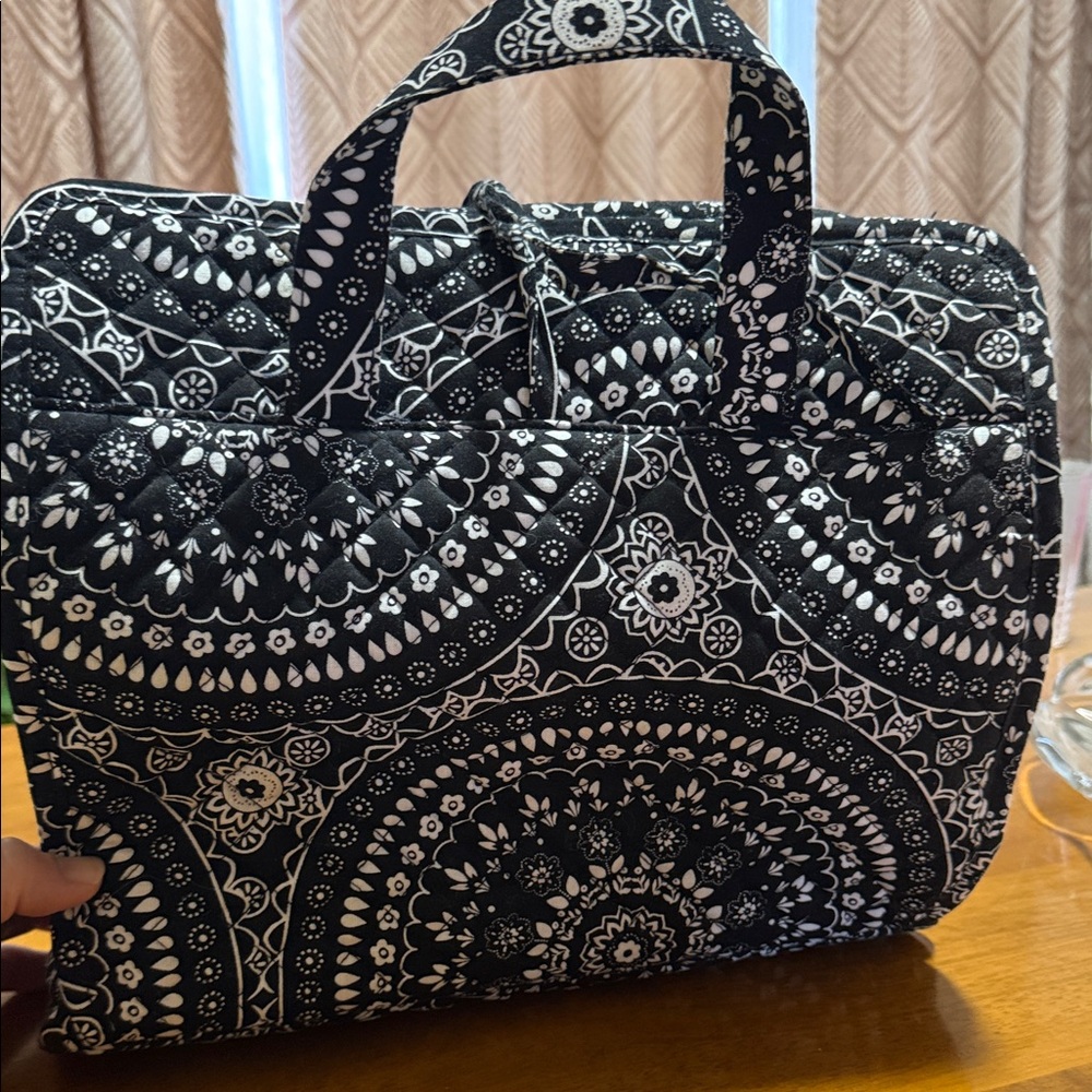 Vera Bradley "Black Bandana Medallion" Cosmetic Hanging bag